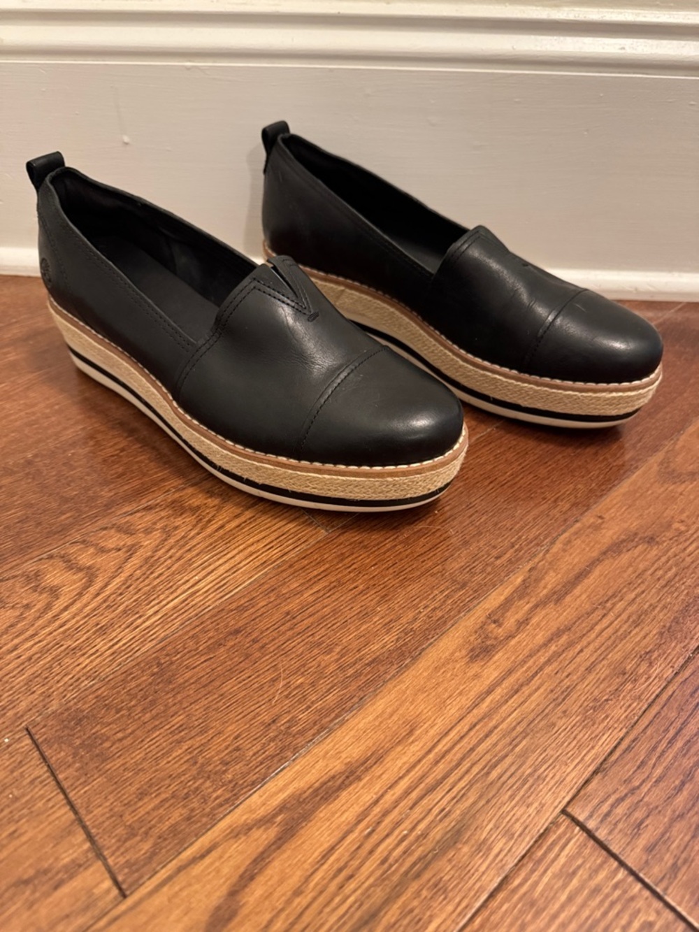 Timberland Emerson Point Woman’s Leather Slip-on platform shoes